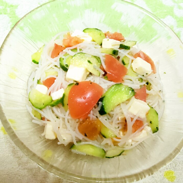 野菜とチーズとビーフンのサラダ レシピ 作り方 By ゆかんち 楽天レシピ 野菜とチーズとビーフンのサラダ レシピ 作り方 By ゆかんち 楽天レシピ